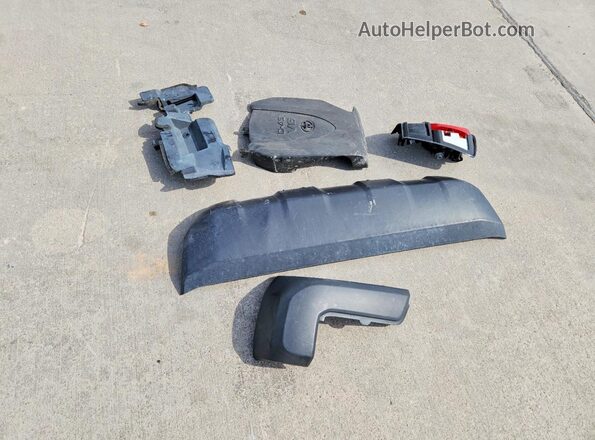 3TMAZ5CN5MM146685 2021 TOYOTA TACOMA Blue Engine compartment view