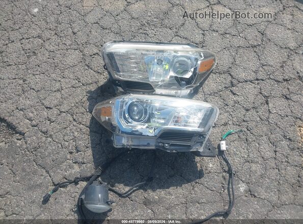 3TMBZ5DN0KM021853 2019 TOYOTA TACOMA Белый Вид щитка приборов