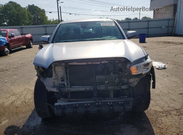 3TMBZ5DN2LM025369 2020 TOYOTA TACOMA Silver Front interior view