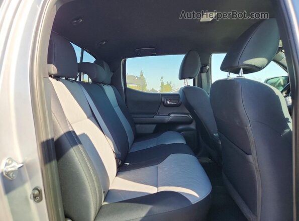 3TMBZ5DNXMM031664 2021 TOYOTA TACOMA Серебряный Вид задних сидений