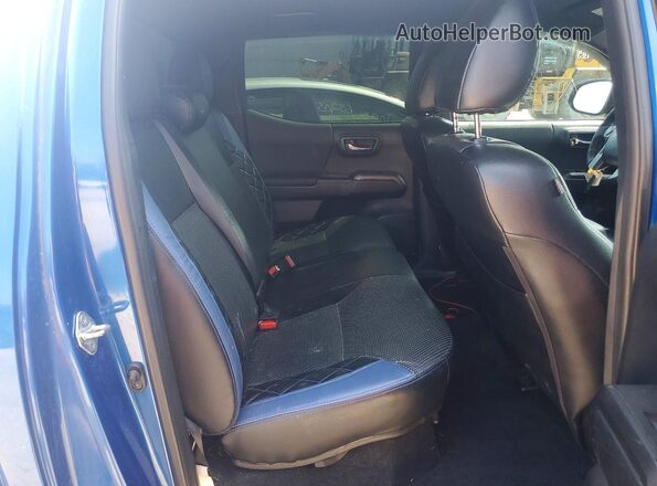 3TMCZ5AN0HM110257 2017 TOYOTA TACOMA Blue Vista de los asientos traseros