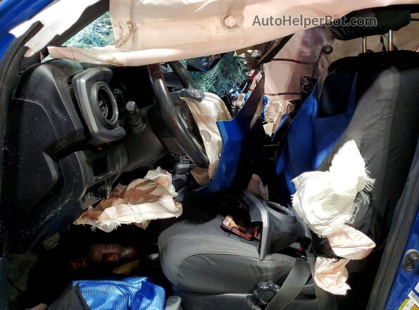 3TMCZ5AN0JM160954 2018 TOYOTA TACOMA Blue Вид салону спереду