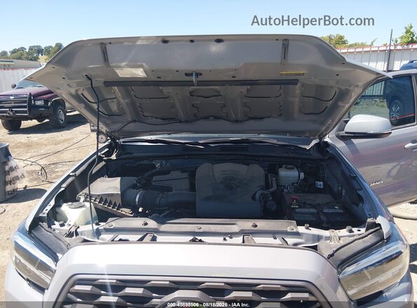 3TMCZ5AN0LM367637 2020 TOYOTA TACOMA Silver Vista trasera