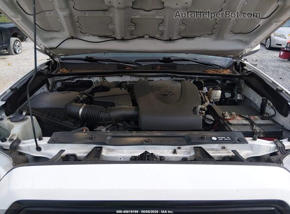 3TMCZ5AN2JM153486 2018 TOYOTA TACOMA Белый Вид сзади