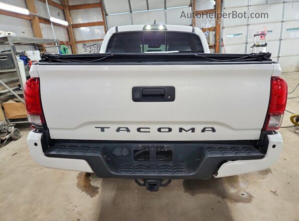 3TMCZ5AN2KM208598 2019 TOYOTA TACOMA White Vista trasera