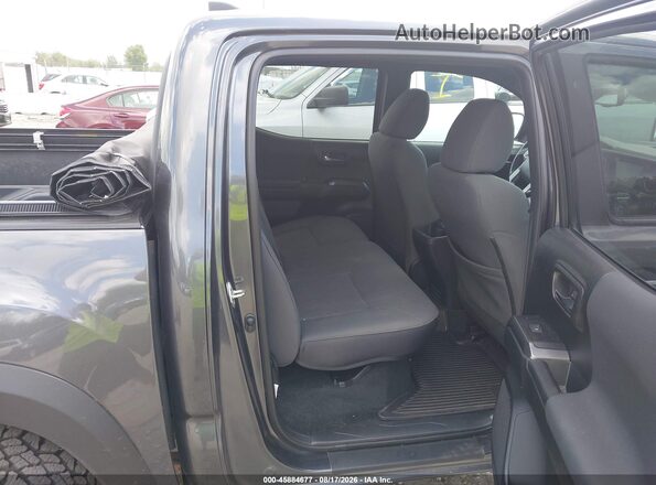 3TMCZ5AN2KM211002 2019 TOYOTA TACOMA Gray Vista de la etiqueta del VIN