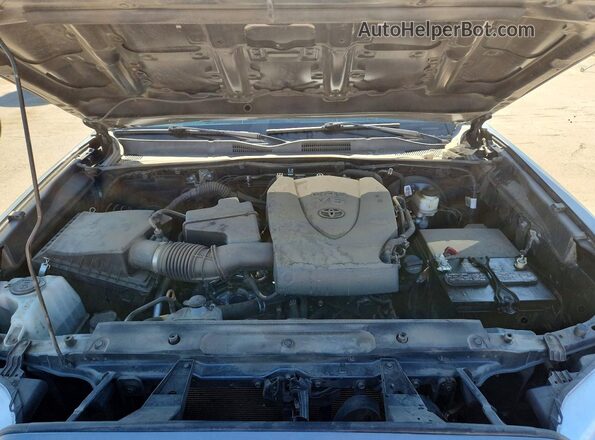 3TMCZ5AN2PM563357 2023 TOYOTA TACOMA Серый Вид задней части салона