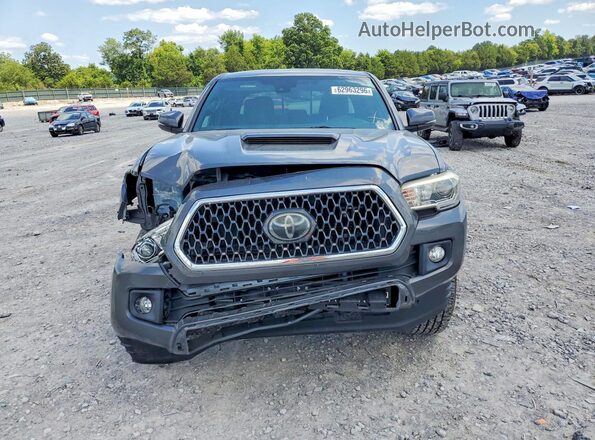 3TMCZ5AN3JM174248 2018 TOYOTA TACOMA Серый Вид спереди