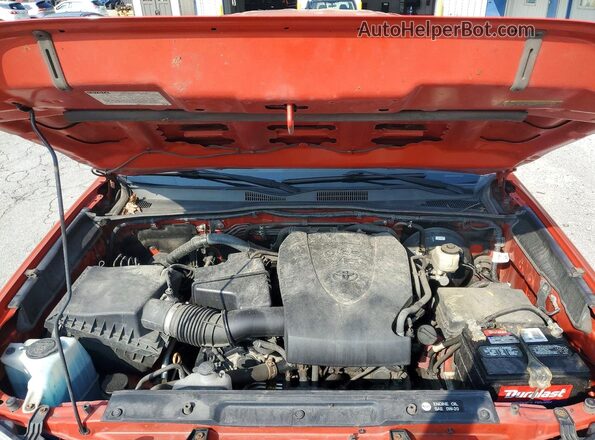 3TMCZ5AN4HM081104 2017 TOYOTA TACOMA Orange Սալոնի հետևի տեսք