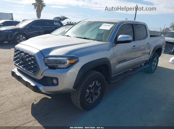 3TMCZ5AN4NM515713 2022 TOYOTA TACOMA Silver წინა მარცხენა ხედი სამი მეოთხედიდან