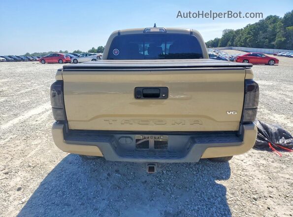 3TMCZ5AN5JM128775 2018 TOYOTA TACOMA Желто-коричневый Вид сзади