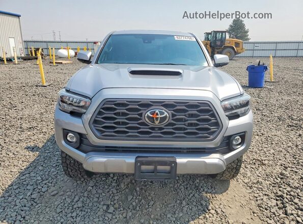 3TMCZ5AN5LM349814 2020 TOYOTA TACOMA Silver Widok z przodu