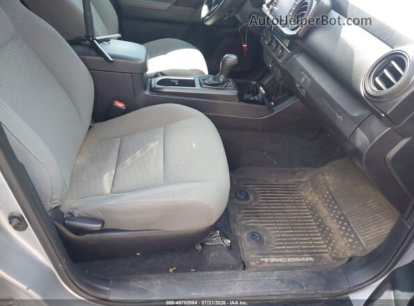 3TMCZ5AN5MM380305 2021 TOYOTA TACOMA Silver Vista interior delantera