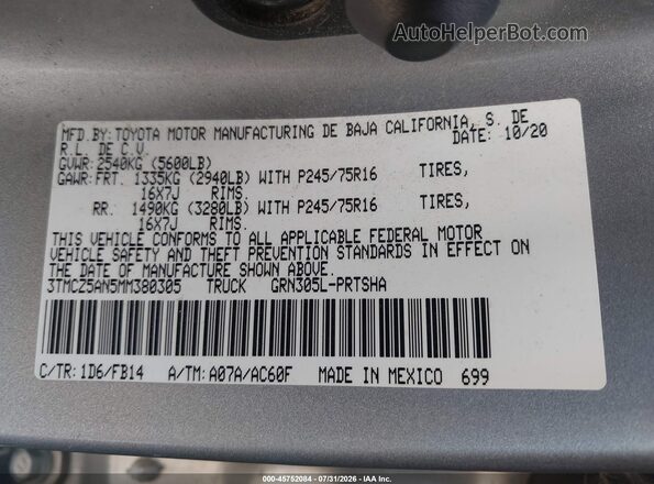3TMCZ5AN5MM380305 2021 TOYOTA TACOMA Silver Vista del compartimento del motor