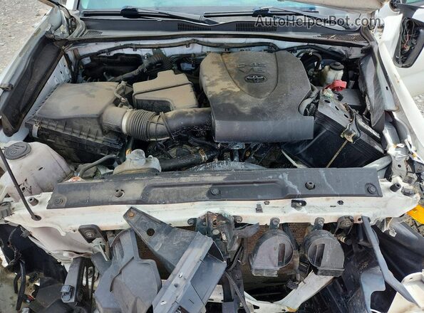 3TMCZ5AN5MM394818 2021 TOYOTA TACOMA White Rear interior view