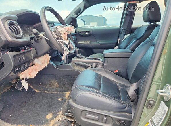 3TMCZ5AN5MM405462 2021 TOYOTA TACOMA Green Front interior view