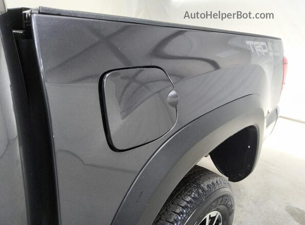 3TMCZ5AN6LM366900 2020 TOYOTA TACOMA Charcoal 