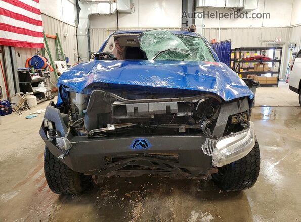 3TMCZ5AN7JM135372 2018 TOYOTA TACOMA Blue Вид спереду