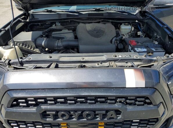 3TMCZ5AN7JM145237 2018 TOYOTA TACOMA Gray უკანა სალონის ხედი