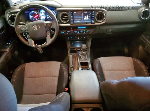 3TMCZ5AN7PM611225 2023 TOYOTA TACOMA Белый Вид панели приборов