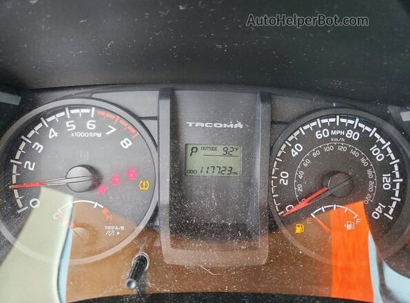 3TMCZ5AN8HM086676 2017 TOYOTA TACOMA Red Vista del cuadro de instrumentos