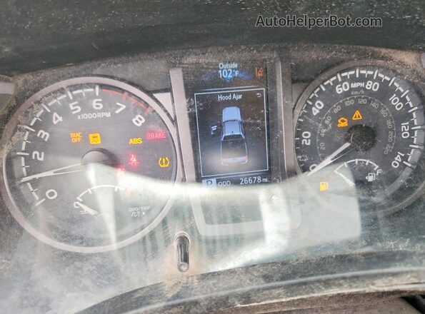 3TMCZ5AN8JM164010 2018 TOYOTA TACOMA White Սարքավորումների վահանակի տեսք
