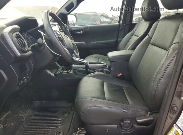 3TMCZ5AN8KM208489 2019 TOYOTA TACOMA Серый Вид салона спереди
