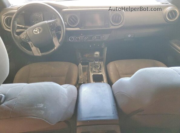 3TMCZ5AN8KM260270 2019 TOYOTA TACOMA Red Dashboard view