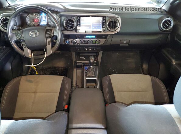 3TMCZ5AN8NM472963 2022 TOYOTA TACOMA Green Вид панелі приладів