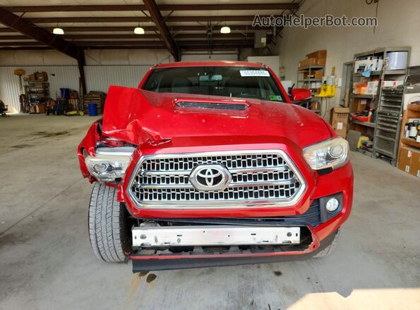 3TMCZ5AN9HM088209 2017 TOYOTA TACOMA Red Widok z przodu