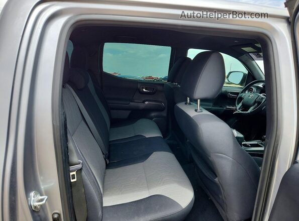 3TMCZ5AN9MM441543 2021 TOYOTA TACOMA Silver Rear seats view