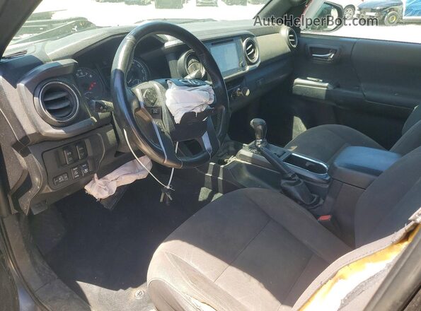 3TMCZ5ANXHM054960 2017 TOYOTA TACOMA Gray Dashboard view