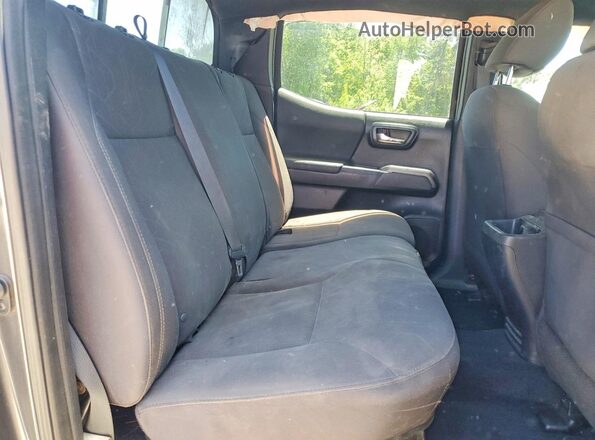 3TMCZ5ANXHM054960 2017 TOYOTA TACOMA Gray Rear seats view