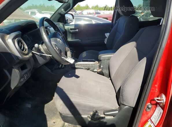 3TMCZ5ANXKM227643 2019 TOYOTA TACOMA Красный Вид салона спереди