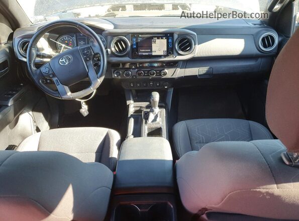 3TMDZ5BN0HM030573 2017 TOYOTA TACOMA Charcoal Widok deski rozdzielczej