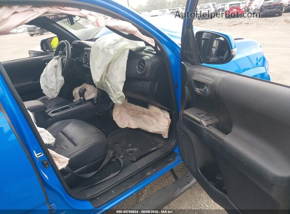 3TMDZ5BN1LM081864 2020 TOYOTA TACOMA Blue Widok wnętrza z przodu
