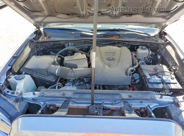 3TMDZ5BN1LM085865 2020 TOYOTA TACOMA Silver Widok wnętrza z tyłu