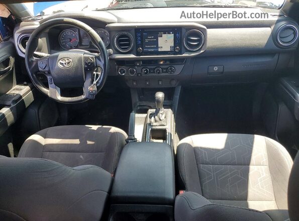 3TMDZ5BN2HM028470 2017 TOYOTA TACOMA Blue Առջևի վահանակի տեսք