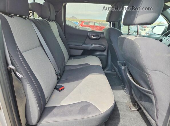 3TMDZ5BN2MM105817 2021 TOYOTA TACOMA Silver Հետևի նստատեղերի տեսք
