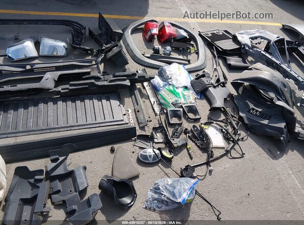 3TMDZ5BN4JM037788 2018 TOYOTA TACOMA Серый 