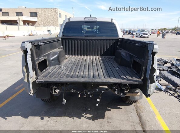 3TMDZ5BN4JM037788 2018 TOYOTA TACOMA Серый 