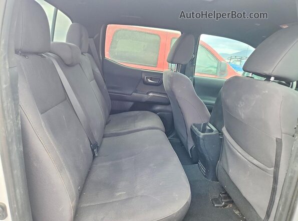 3TMDZ5BN4KM064880 2019 TOYOTA TACOMA White უკანა სავარძლების ხედი
