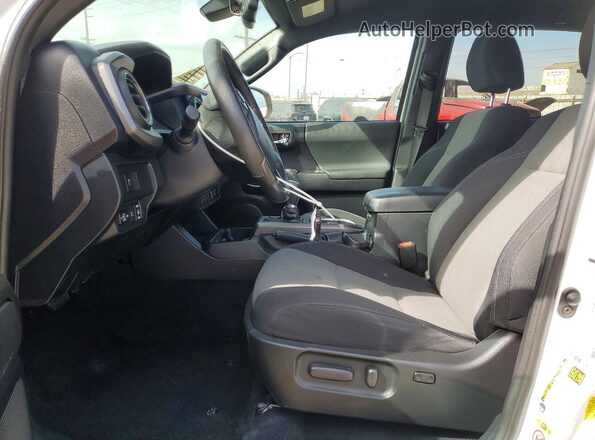 3TMDZ5BN4LM091790 2020 TOYOTA TACOMA White Вид салону спереду