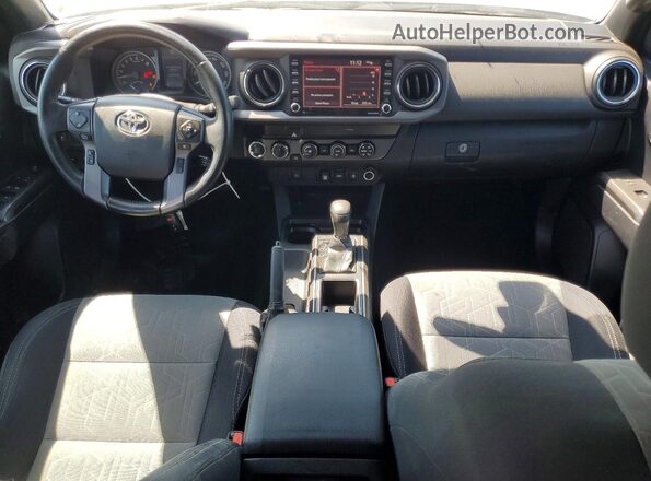 3TMDZ5BN7LM094232 2020 TOYOTA TACOMA Серебряный Вид панели приборов