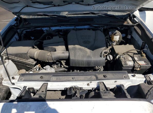 3TMDZ5BN8PM140723 2023 TOYOTA TACOMA White Widok wnętrza z tyłu