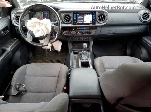 3TMDZ5BN9HM031933 2017 TOYOTA TACOMA Black Առջևի վահանակի տեսք