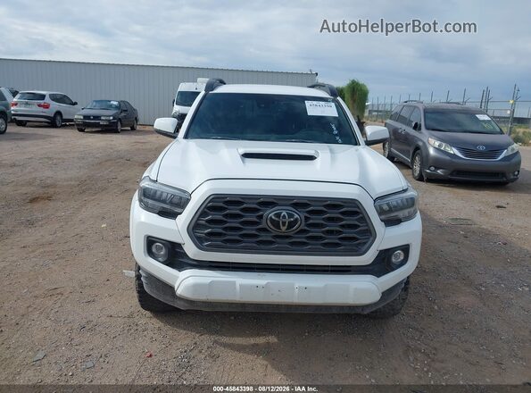 3TMDZ5BNXPM143493 2023 TOYOTA TACOMA White Вид панелі приладів
