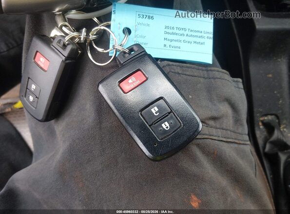 3TMGZ5AN2GM025033 2016 TOYOTA TACOMA Gray Widok deski rozdzielczej