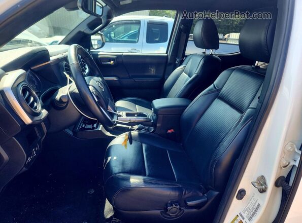 3TMGZ5AN3JM138481 2018 TOYOTA TACOMA White Սալոնի դիմացի տեսք