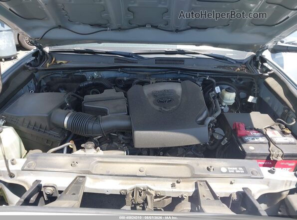 3TMGZ5AN8JM142719 2018 TOYOTA TACOMA Gray Widok z tyłu